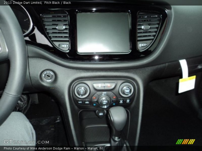 Pitch Black / Black 2013 Dodge Dart Limited