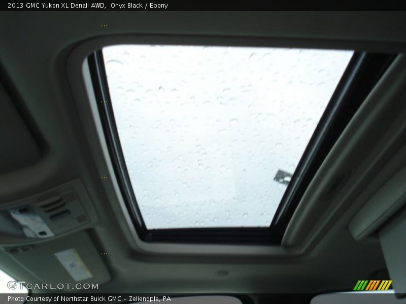 Onyx Black / Ebony 2013 GMC Yukon XL Denali AWD