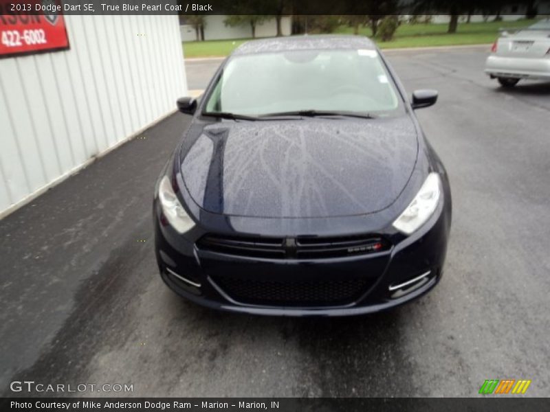 True Blue Pearl Coat / Black 2013 Dodge Dart SE