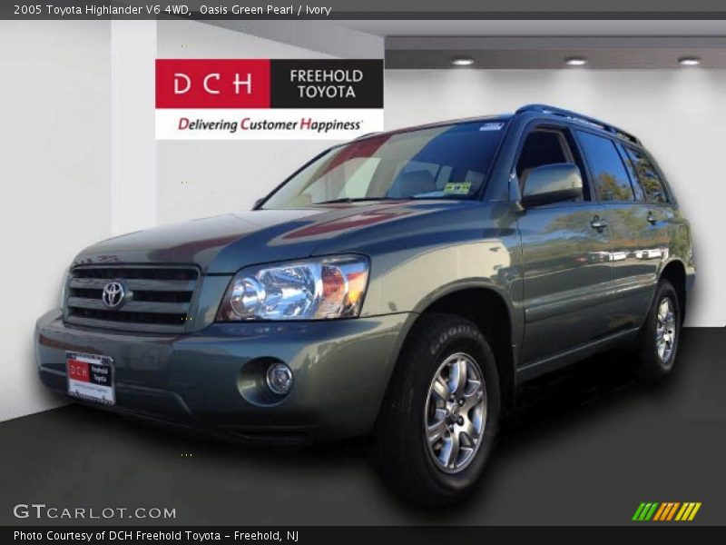 Oasis Green Pearl / Ivory 2005 Toyota Highlander V6 4WD