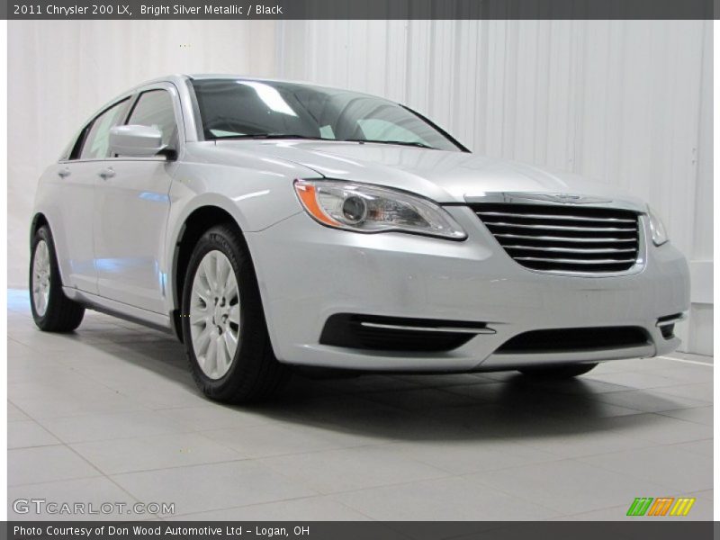 Bright Silver Metallic / Black 2011 Chrysler 200 LX