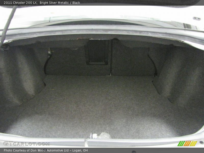 Bright Silver Metallic / Black 2011 Chrysler 200 LX