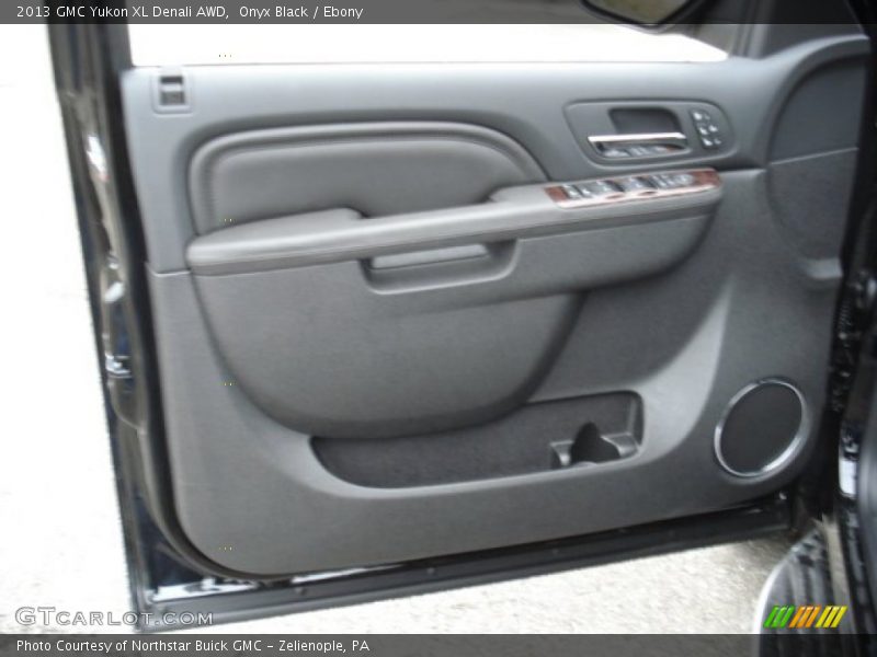 Onyx Black / Ebony 2013 GMC Yukon XL Denali AWD