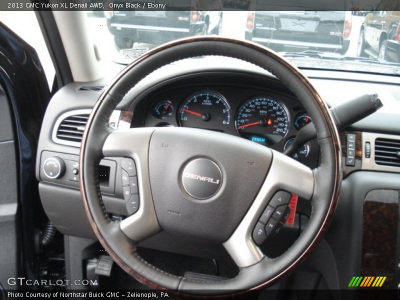 Onyx Black / Ebony 2013 GMC Yukon XL Denali AWD