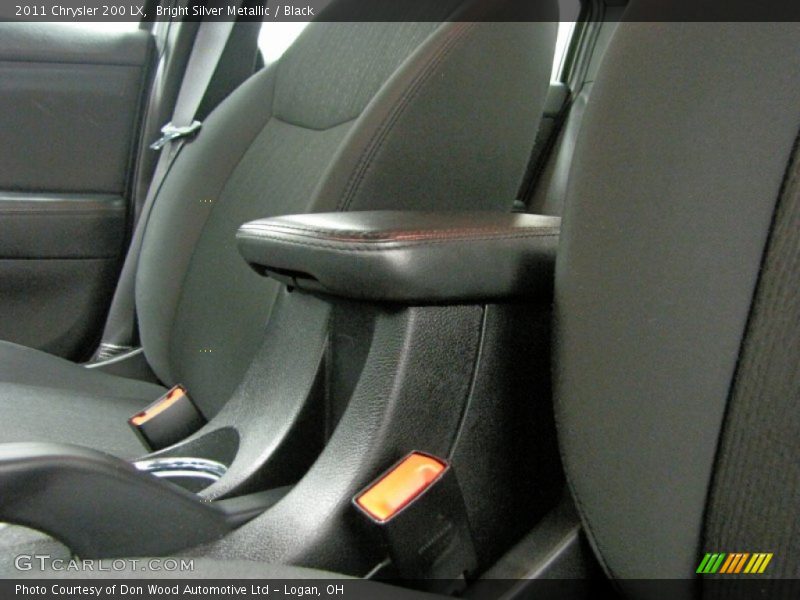 Bright Silver Metallic / Black 2011 Chrysler 200 LX