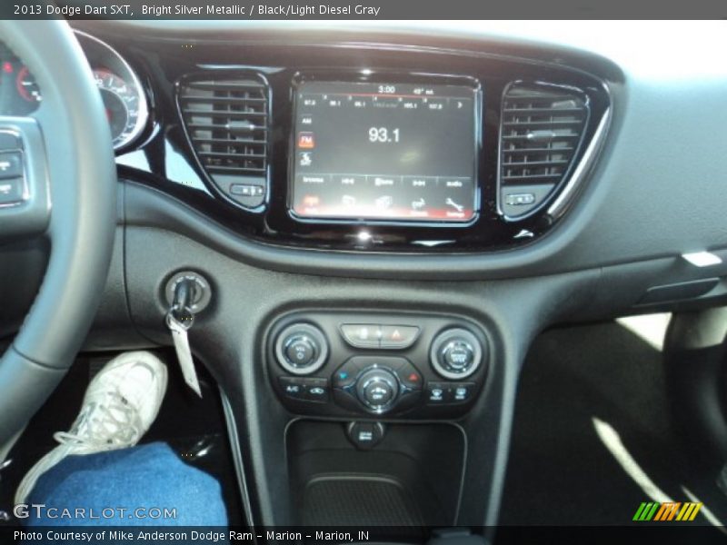 Bright Silver Metallic / Black/Light Diesel Gray 2013 Dodge Dart SXT
