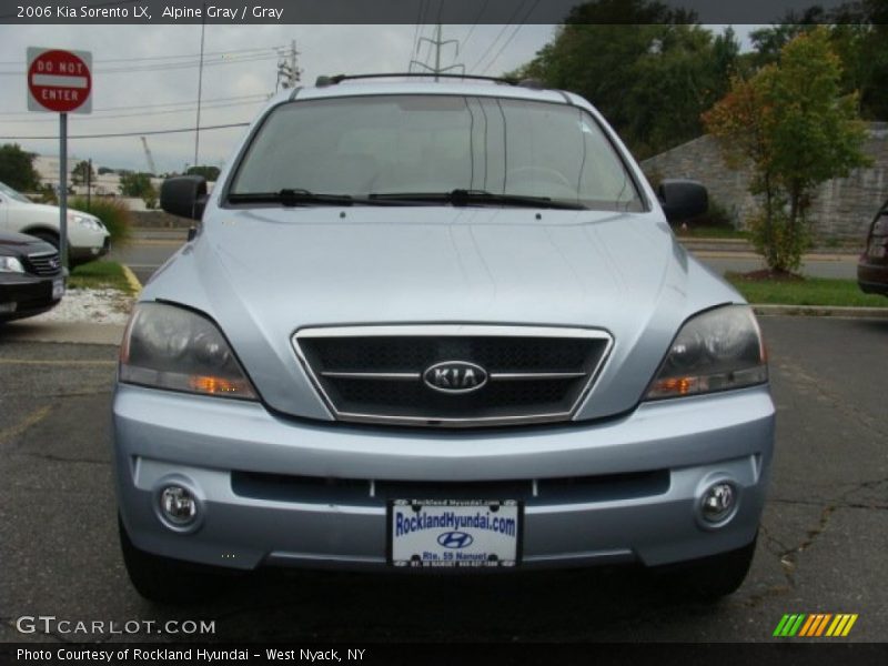 Alpine Gray / Gray 2006 Kia Sorento LX