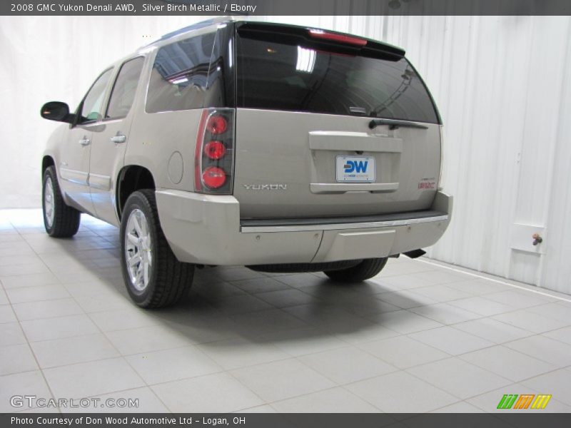 Silver Birch Metallic / Ebony 2008 GMC Yukon Denali AWD