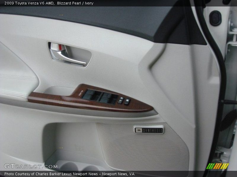 Blizzard Pearl / Ivory 2009 Toyota Venza V6 AWD