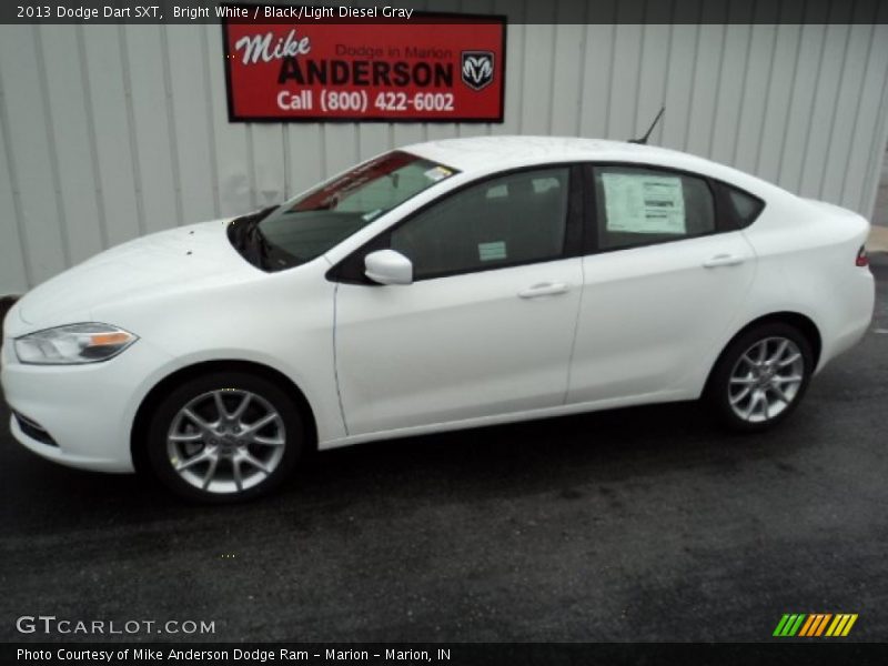 Bright White / Black/Light Diesel Gray 2013 Dodge Dart SXT