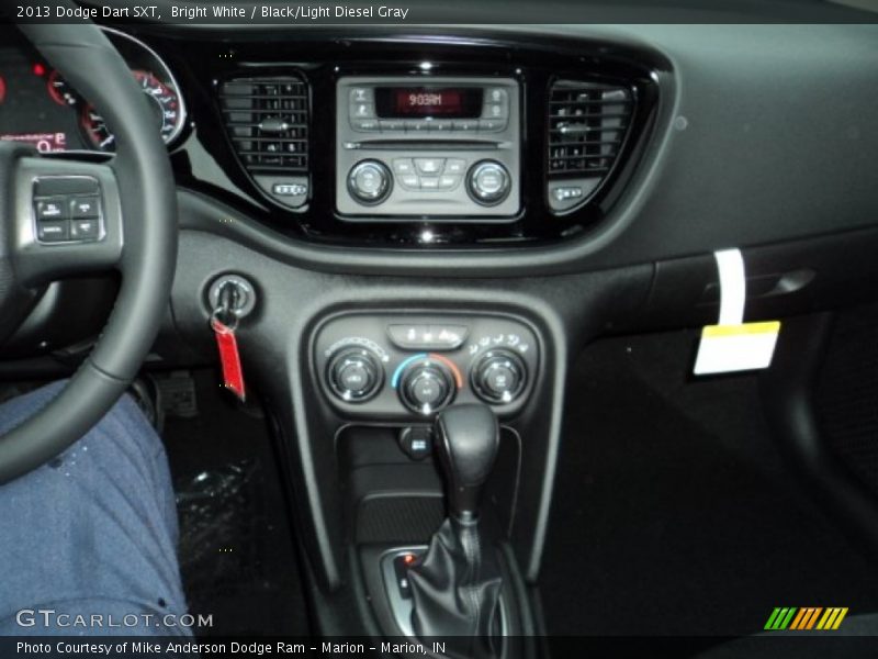 Bright White / Black/Light Diesel Gray 2013 Dodge Dart SXT