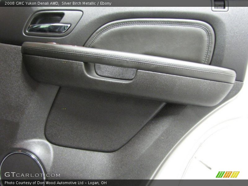 Silver Birch Metallic / Ebony 2008 GMC Yukon Denali AWD