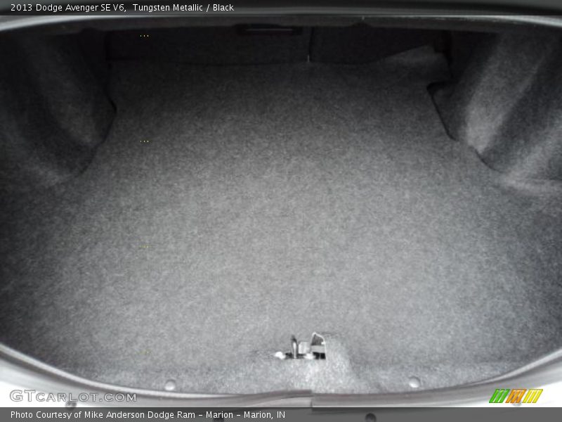 Tungsten Metallic / Black 2013 Dodge Avenger SE V6