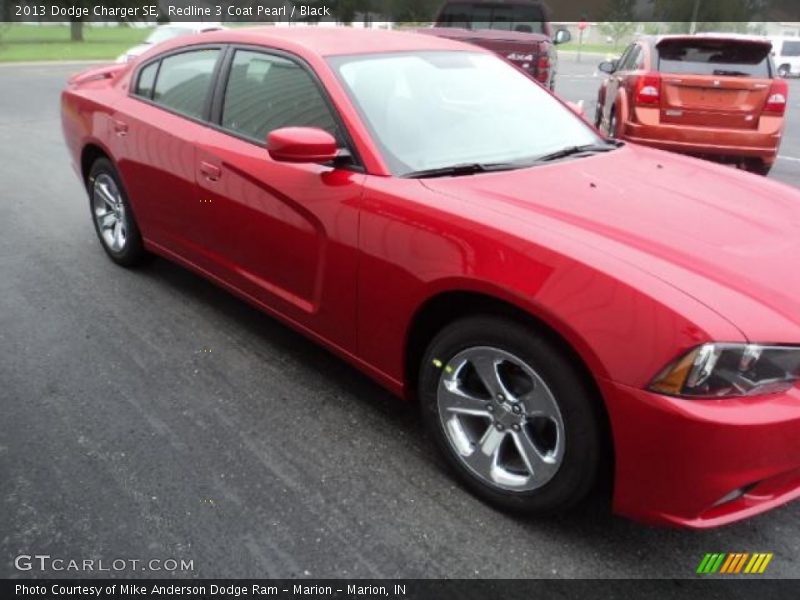 Redline 3 Coat Pearl / Black 2013 Dodge Charger SE