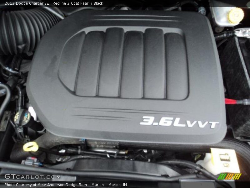 Redline 3 Coat Pearl / Black 2013 Dodge Charger SE