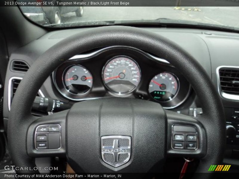 Tungsten Metallic / Black/Light Frost Beige 2013 Dodge Avenger SE V6