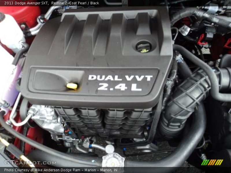 Redline 2-Coat Pearl / Black 2013 Dodge Avenger SXT