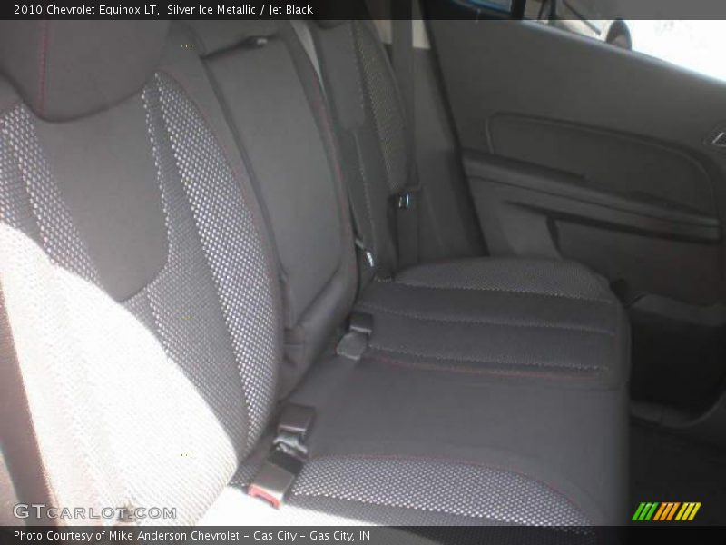 Silver Ice Metallic / Jet Black 2010 Chevrolet Equinox LT