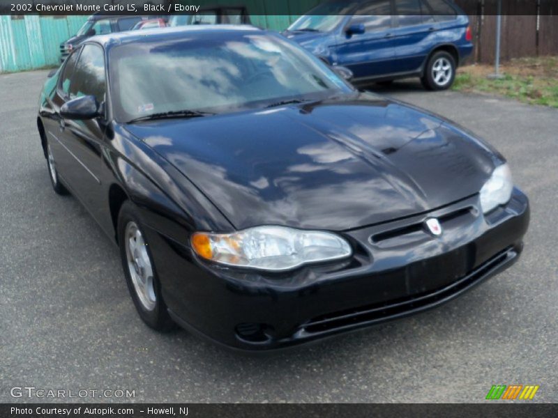 Black / Ebony 2002 Chevrolet Monte Carlo LS