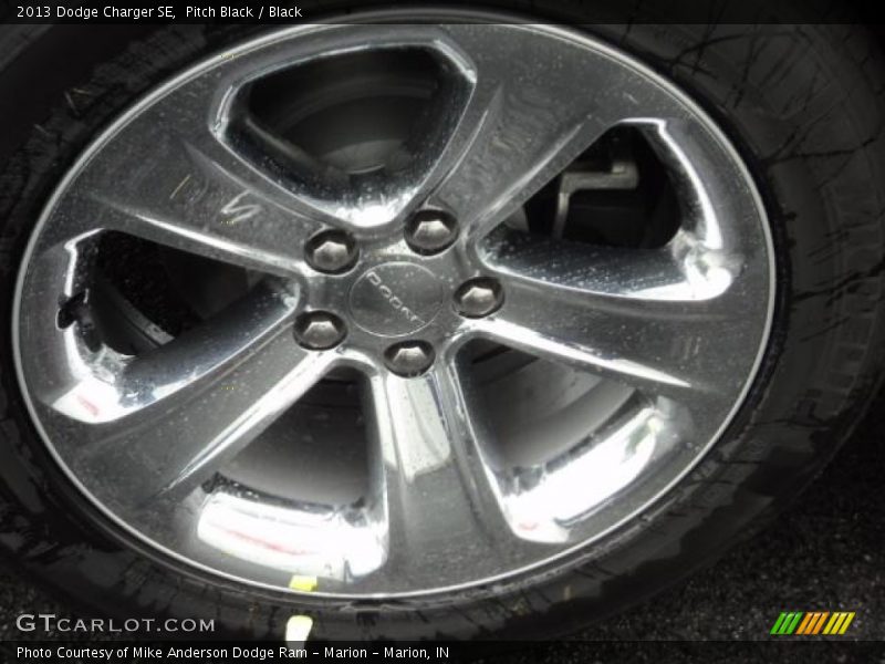 Pitch Black / Black 2013 Dodge Charger SE