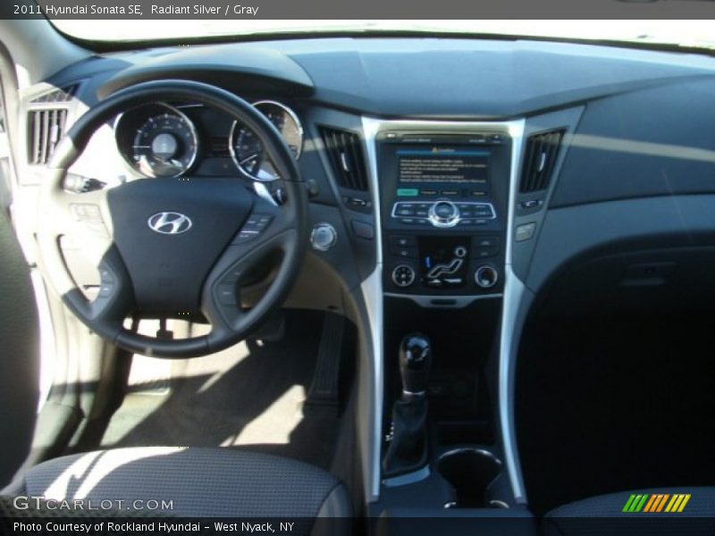 Radiant Silver / Gray 2011 Hyundai Sonata SE