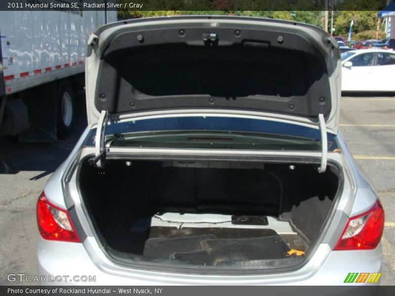 Radiant Silver / Gray 2011 Hyundai Sonata SE