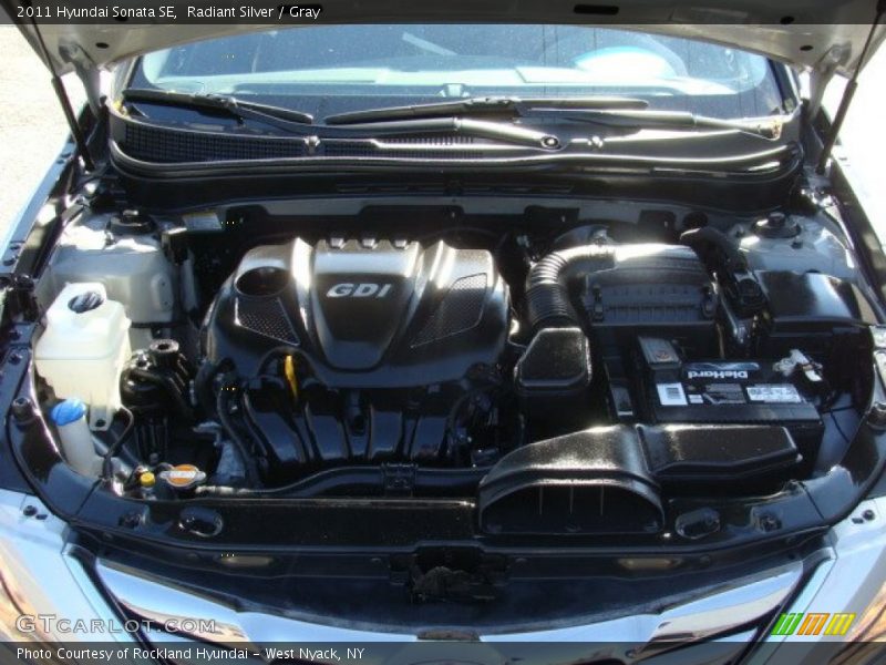 Radiant Silver / Gray 2011 Hyundai Sonata SE