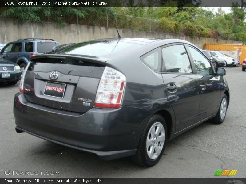 Magnetic Gray Metallic / Gray 2006 Toyota Prius Hybrid