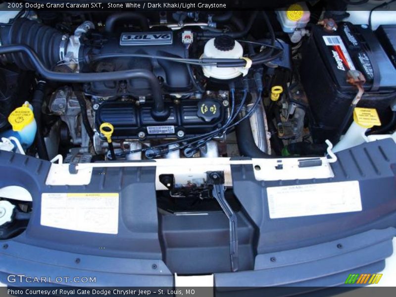 Stone White / Dark Khaki/Light Graystone 2005 Dodge Grand Caravan SXT