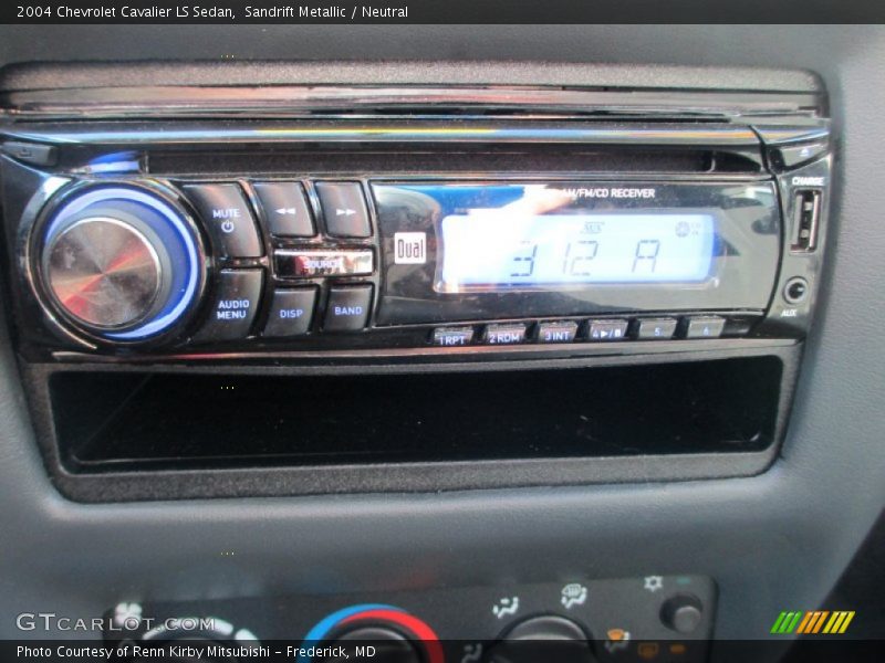 Sandrift Metallic / Neutral 2004 Chevrolet Cavalier LS Sedan