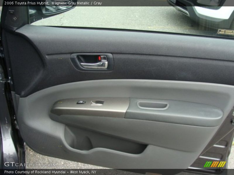 Magnetic Gray Metallic / Gray 2006 Toyota Prius Hybrid