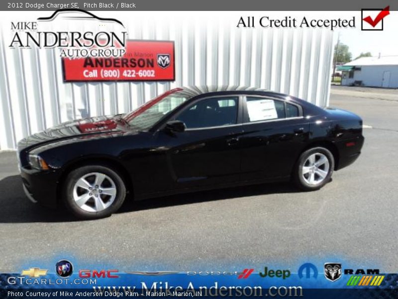 Pitch Black / Black 2012 Dodge Charger SE