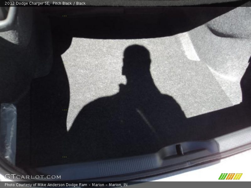Pitch Black / Black 2012 Dodge Charger SE
