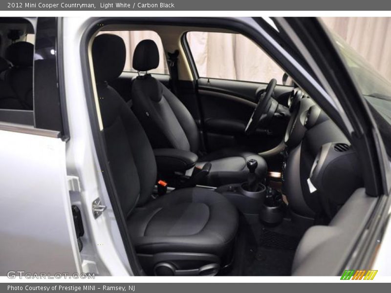 Light White / Carbon Black 2012 Mini Cooper Countryman