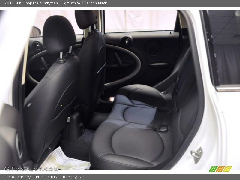 Light White / Carbon Black 2012 Mini Cooper Countryman