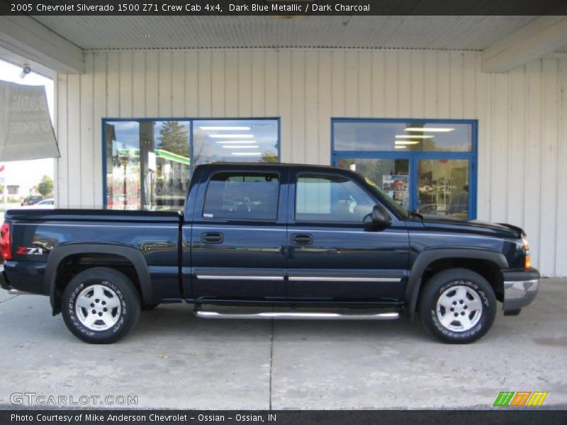 Dark Blue Metallic / Dark Charcoal 2005 Chevrolet Silverado 1500 Z71 Crew Cab 4x4