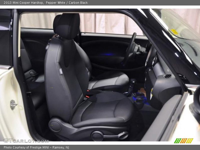 Pepper White / Carbon Black 2013 Mini Cooper Hardtop