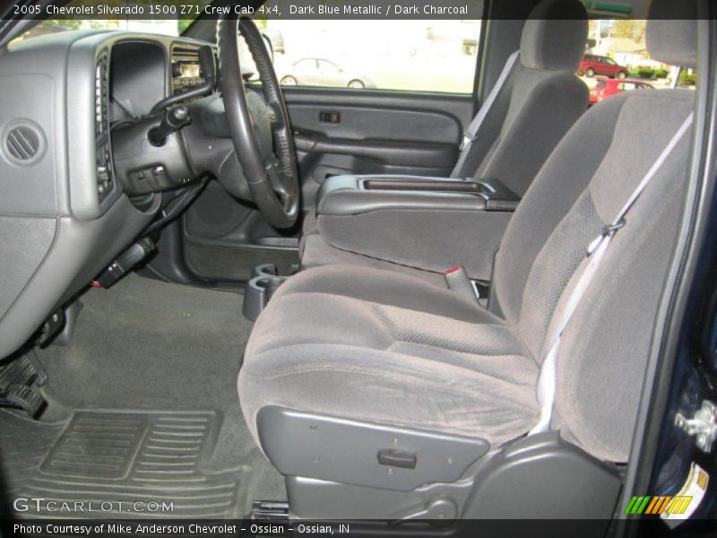 Dark Blue Metallic / Dark Charcoal 2005 Chevrolet Silverado 1500 Z71 Crew Cab 4x4