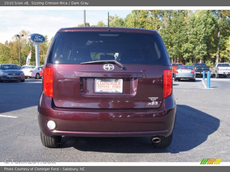 Sizzling Crimson Mica / Dark Gray 2010 Scion xB