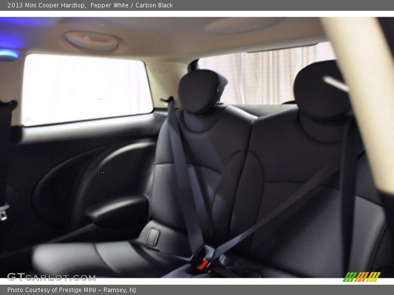 Pepper White / Carbon Black 2013 Mini Cooper Hardtop