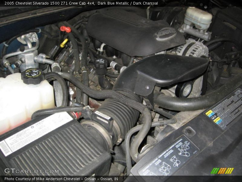 Dark Blue Metallic / Dark Charcoal 2005 Chevrolet Silverado 1500 Z71 Crew Cab 4x4