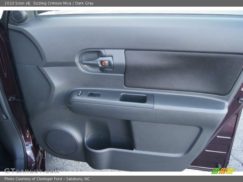 Sizzling Crimson Mica / Dark Gray 2010 Scion xB