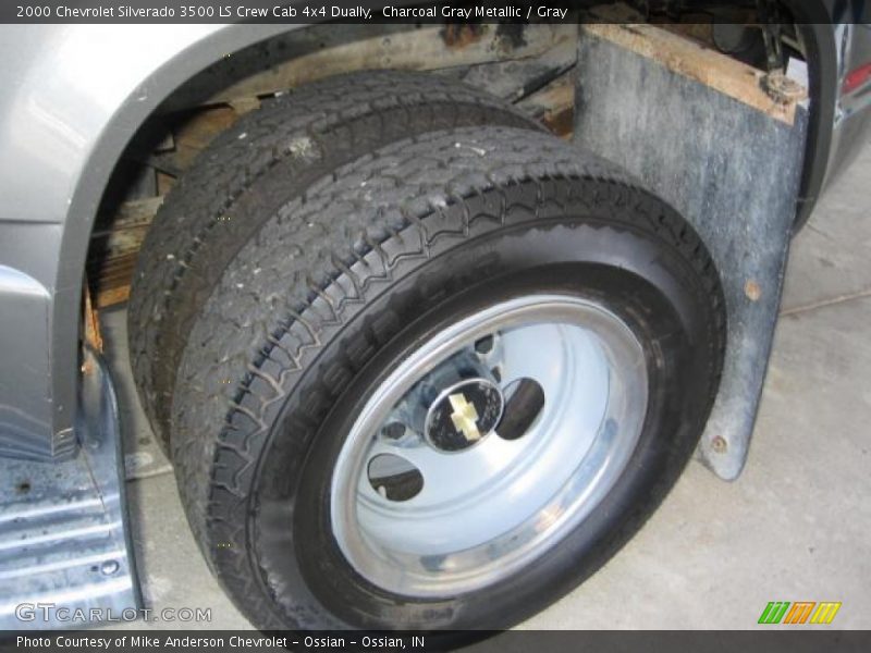  2000 Silverado 3500 LS Crew Cab 4x4 Dually Wheel