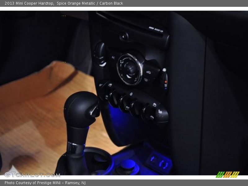 Spice Orange Metallic / Carbon Black 2013 Mini Cooper Hardtop