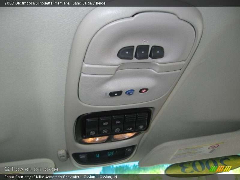 Sand Beige / Beige 2003 Oldsmobile Silhouette Premiere
