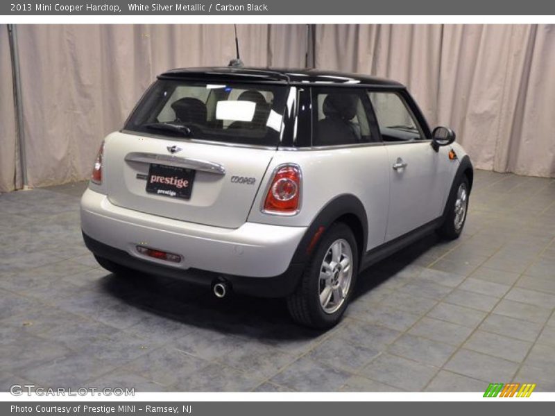White Silver Metallic / Carbon Black 2013 Mini Cooper Hardtop
