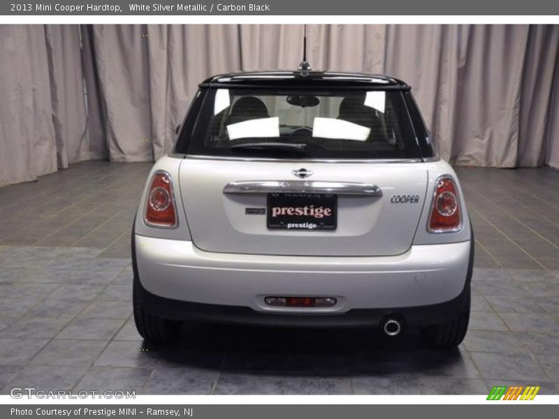 White Silver Metallic / Carbon Black 2013 Mini Cooper Hardtop