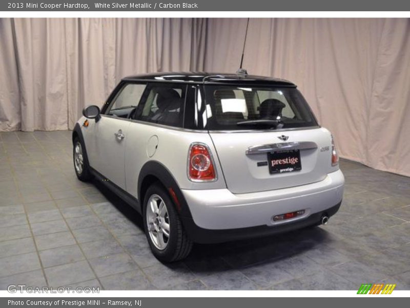 White Silver Metallic / Carbon Black 2013 Mini Cooper Hardtop