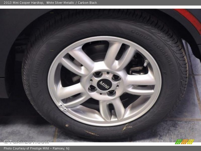 White Silver Metallic / Carbon Black 2013 Mini Cooper Hardtop