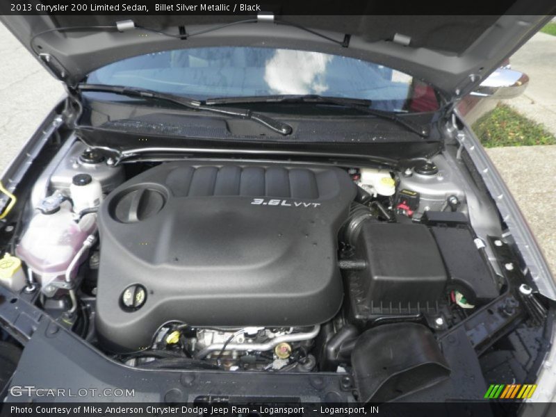 Billet Silver Metallic / Black 2013 Chrysler 200 Limited Sedan